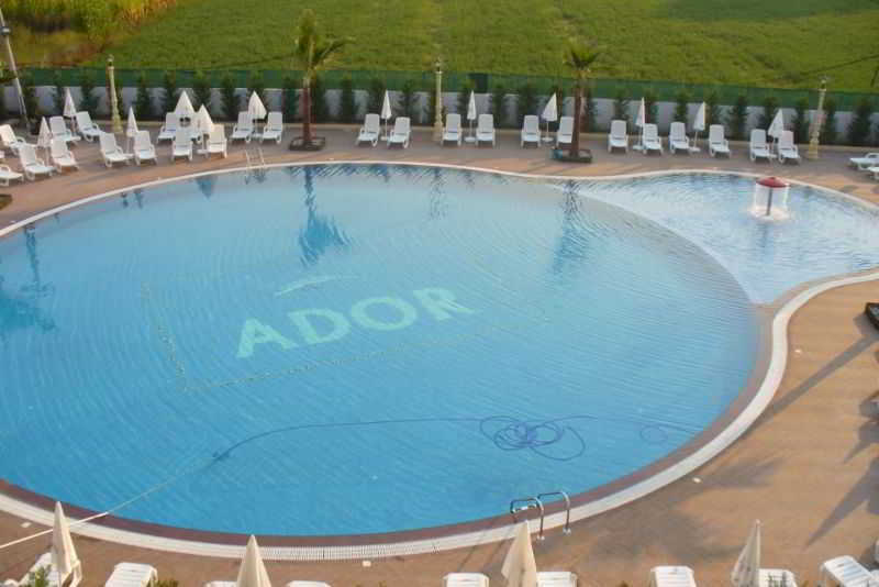 Ador Resort Tirana Extérieur photo